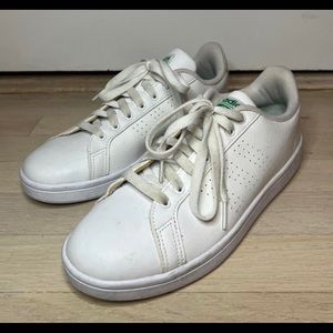 White adidas stan smiths cloud foam
with green accents